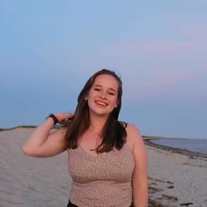 Meet your Posher, Bridget